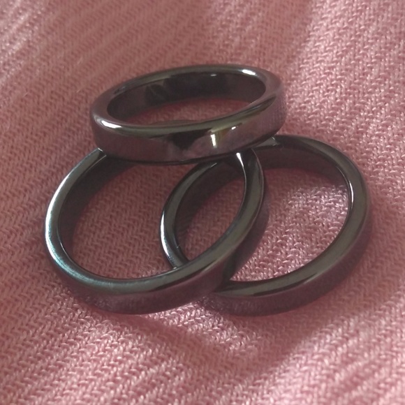 🆕 Unisex Hematite Band Stackable Ring - Picture 5 of 5